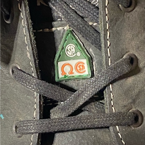 Woman’s Steel Toe Utility Shoe - Picture 5 of 8